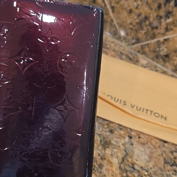 Louis Vuitton Dark Purple Vernis Zippy Wallet - Picture 14 of 17